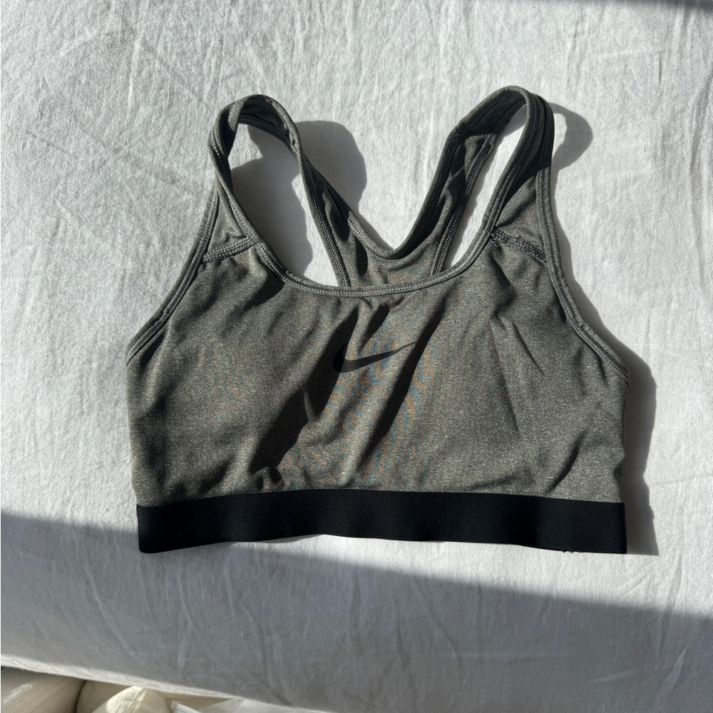 Nike women’s sports bra racer back